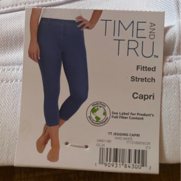 Time and Tru fitted stretch Capris Jeggings. NWT. Women’s Size XS (0-2) - Picture 5 of 8